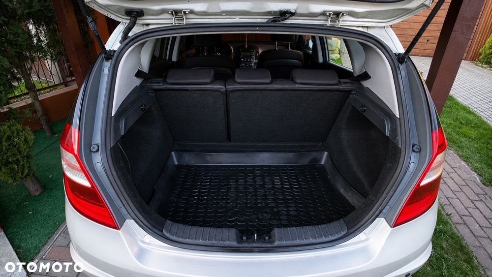 Hyundai i30 1.6 CRDi Comfort - 7