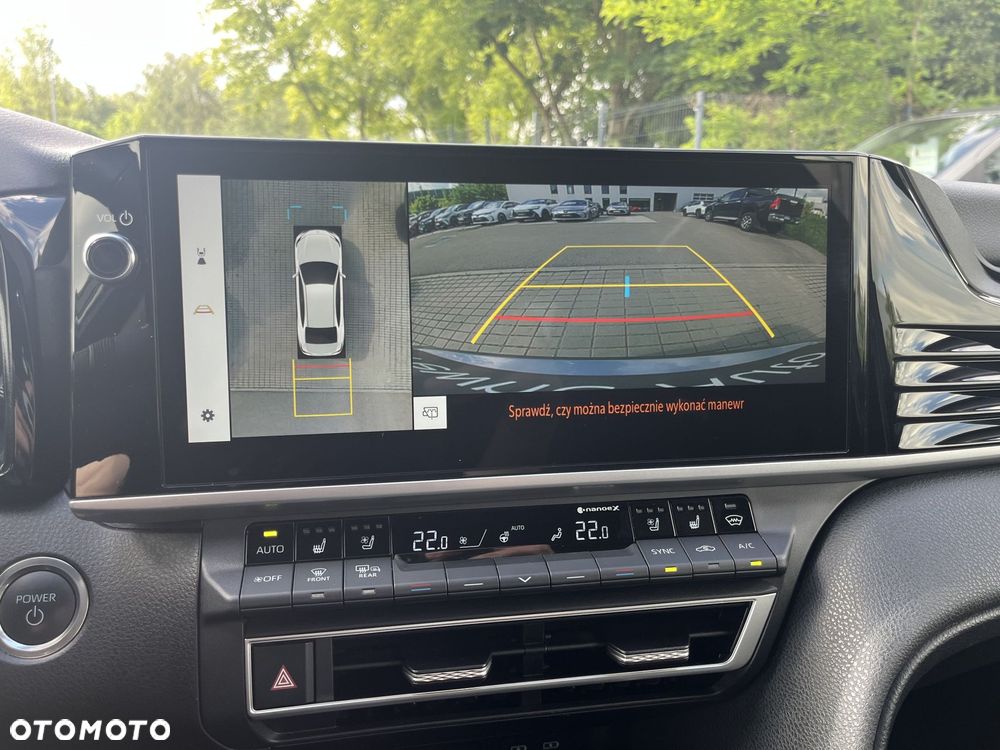 Toyota Camry - 9