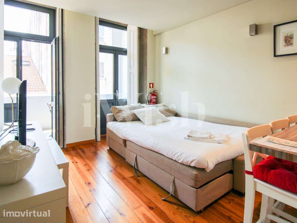 Invista no Centro do Porto | T1 com Licença de Alojamento Local Ati... - Grande imagem: 3/21