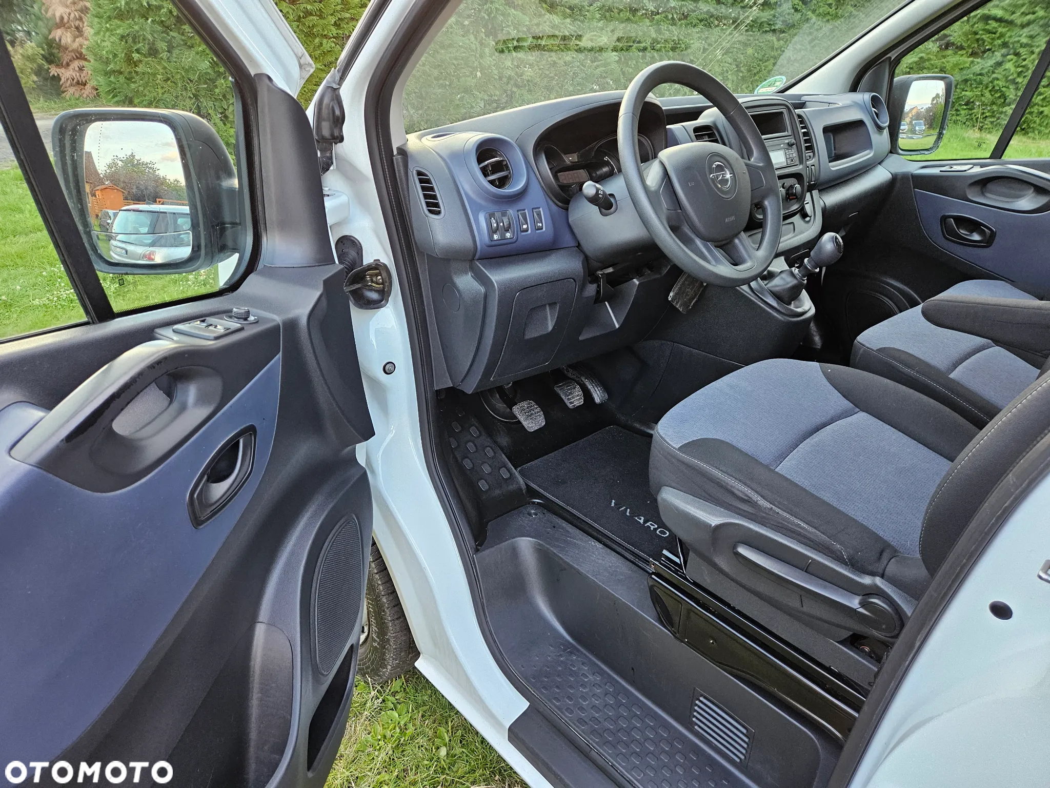 Opel Vivaro - 7