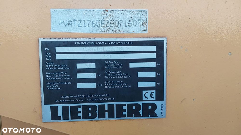 Liebherr L580 - 2