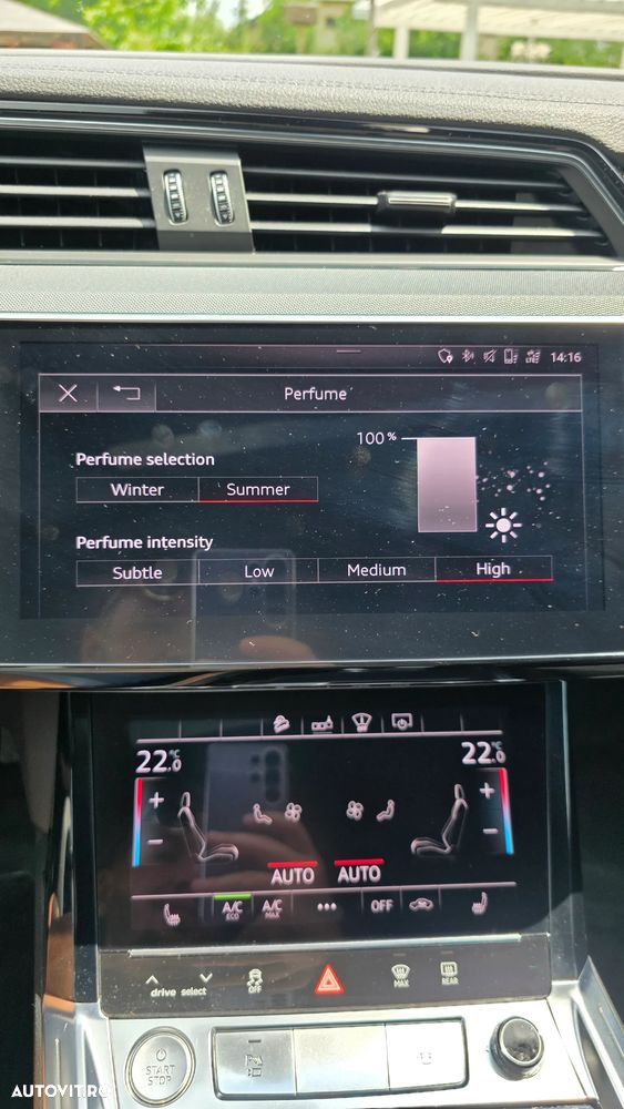 Audi e-tron 55 quattro advanced - 14