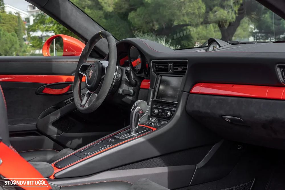 Porsche 911 (991) GT3 RS PDK - 32