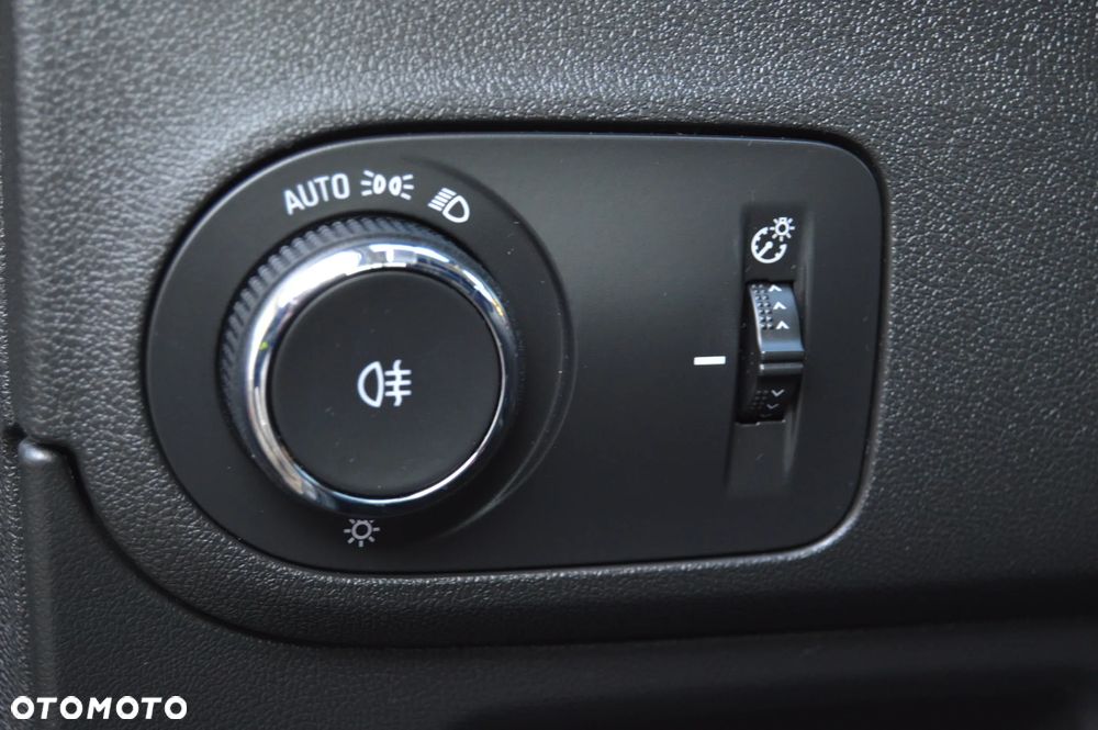 Opel Crossland X 1.2 Start/Stop 2020 - 15