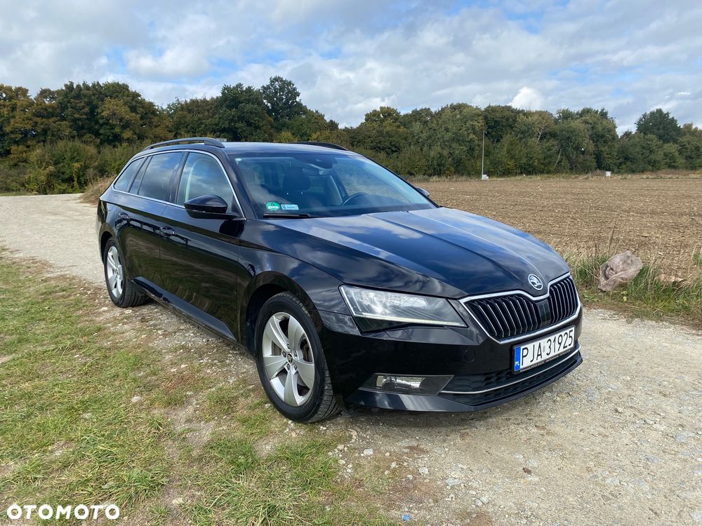 Skoda Superb 2.0 TDI Ambition - 1