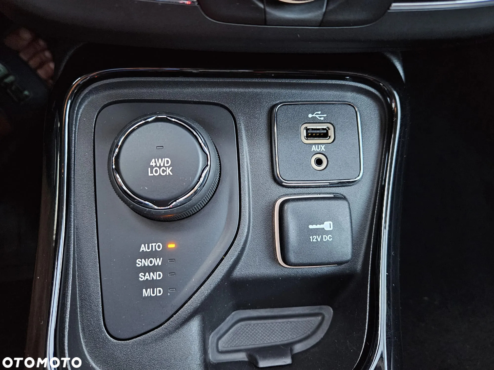 Jeep Compass 1.4 TMair Limited 4WD S&S - 23