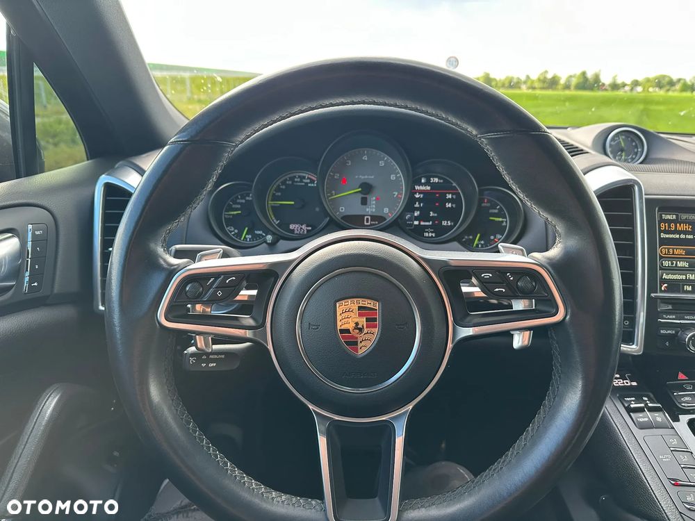 Porsche Cayenne S E-Hybrid - 20