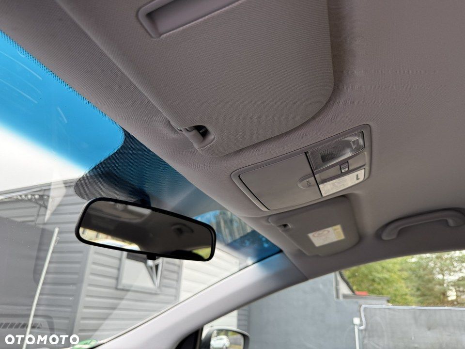 Hyundai i30 1.4 Premiere Comfort - 27