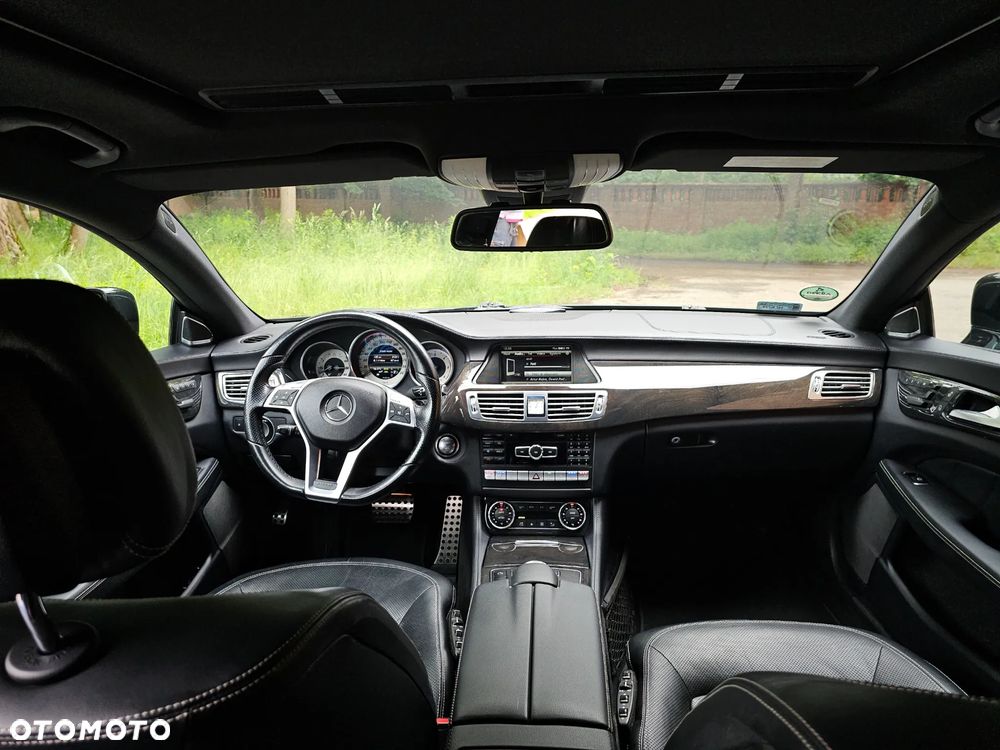 Mercedes-Benz CLS 350 CDI 4-Matic BlueEff - 11