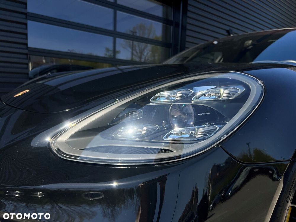 Porsche Panamera - 36