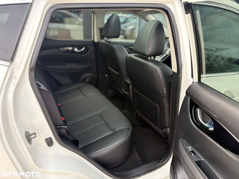 Nissan Qashqai 1.5 dCi N-WAY - 14