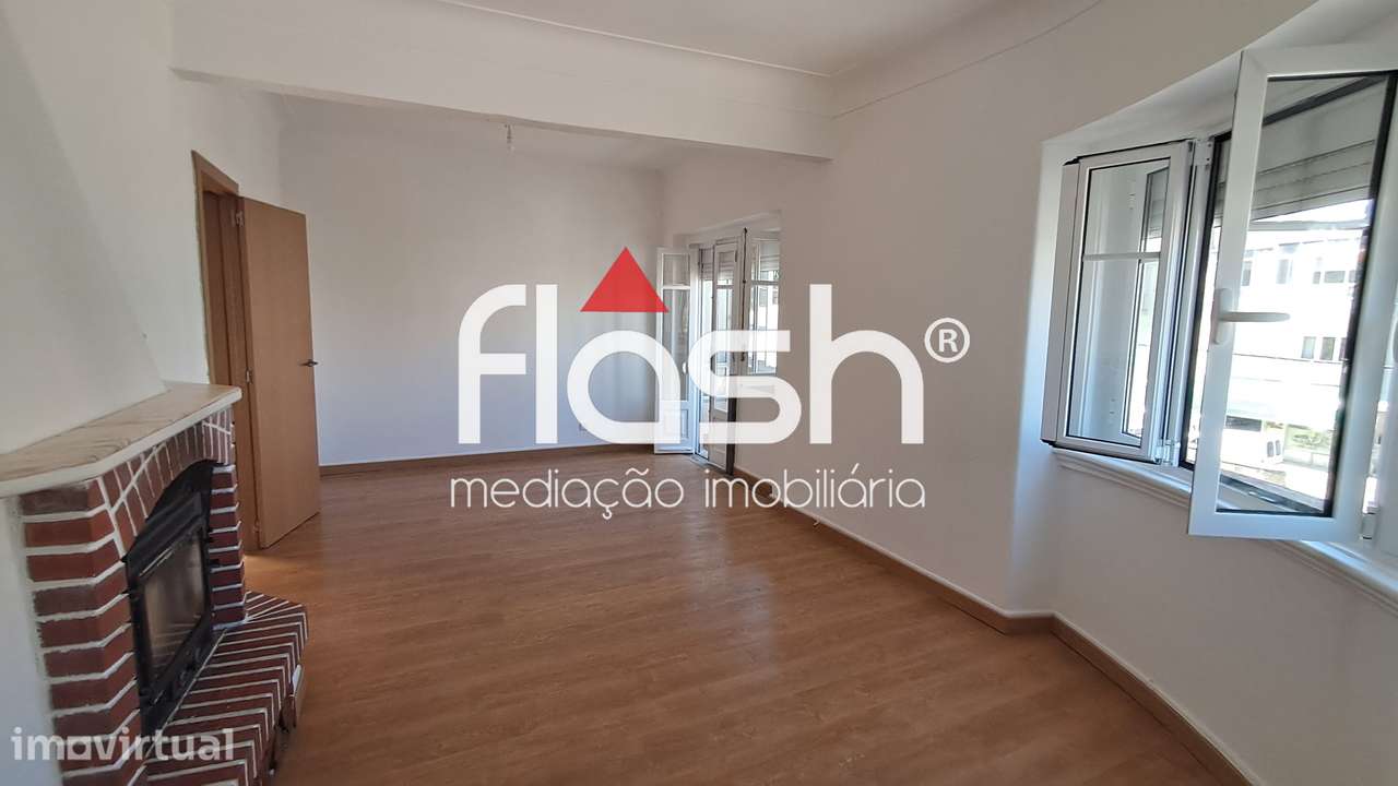 Apartamento T4 nas Mercês - Grande imagem: 4/36