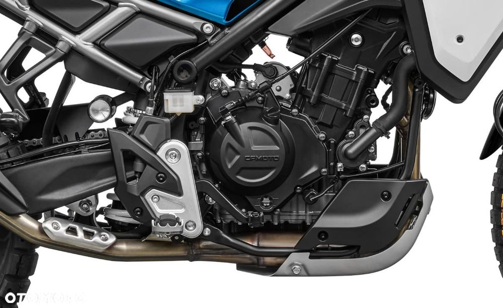 CFMoto 450MT - 13