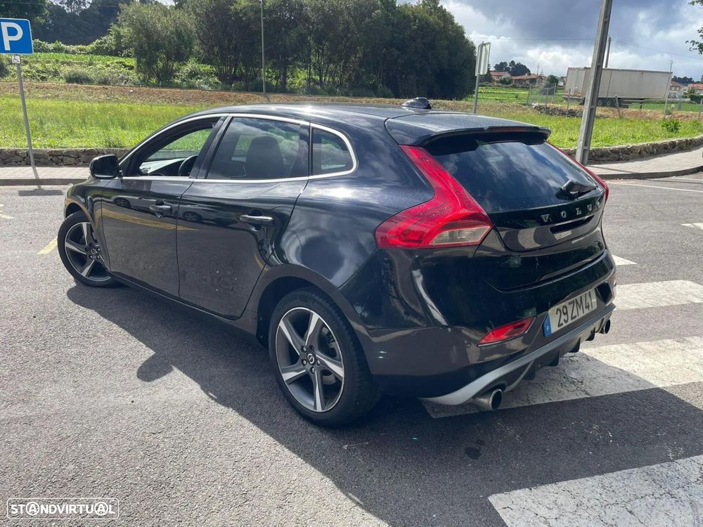 Volvo V40 1.6 D2 R-Design - 14