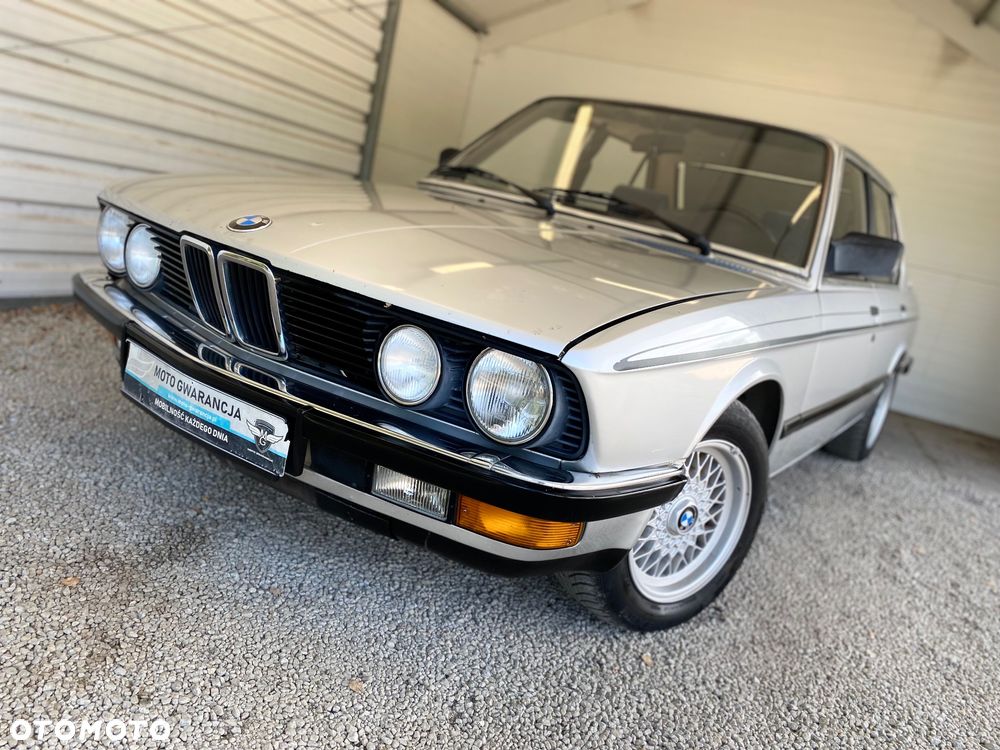 BMW Seria 5 - 25