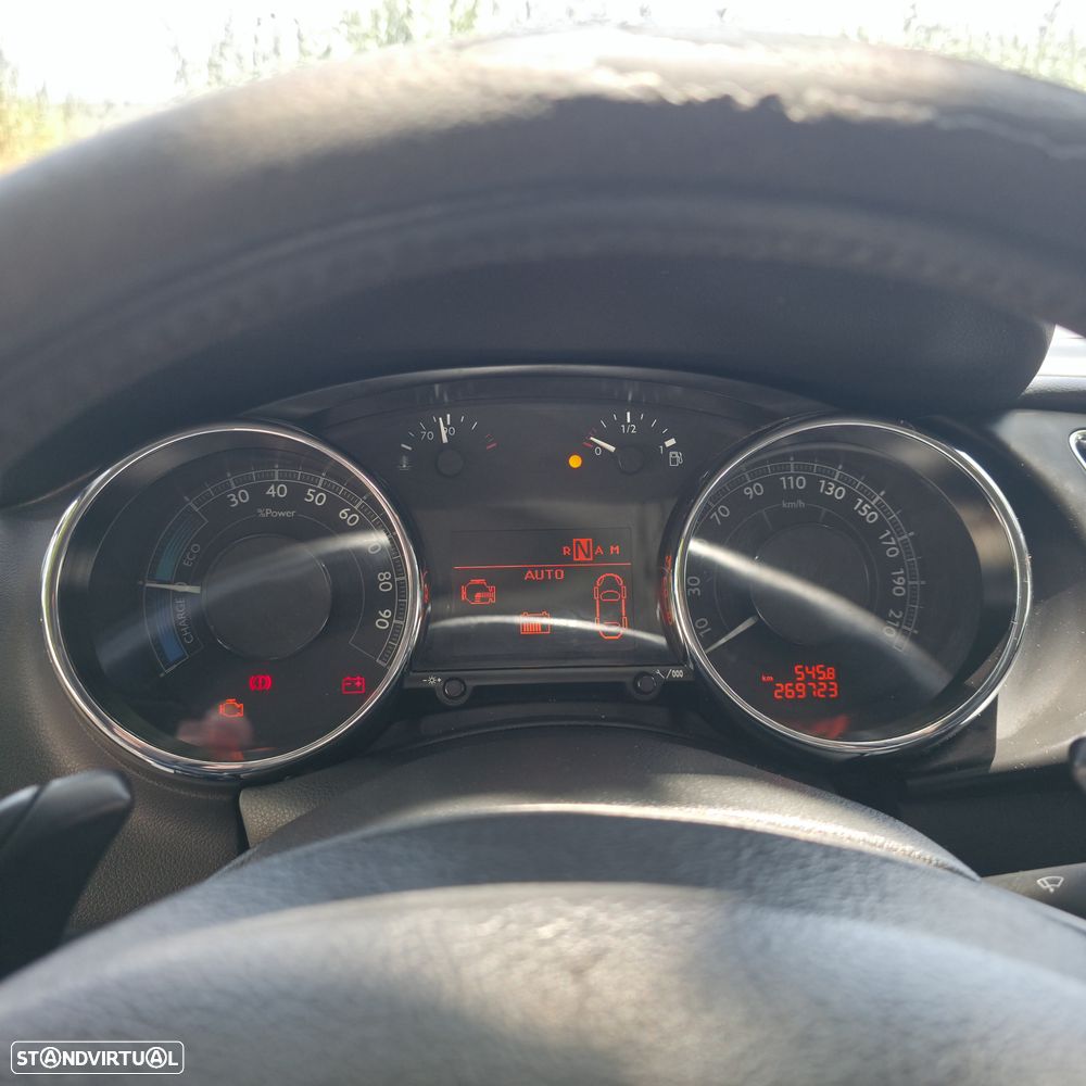 Peugeot 3008 2.0 HDi Hybrid4 - 8