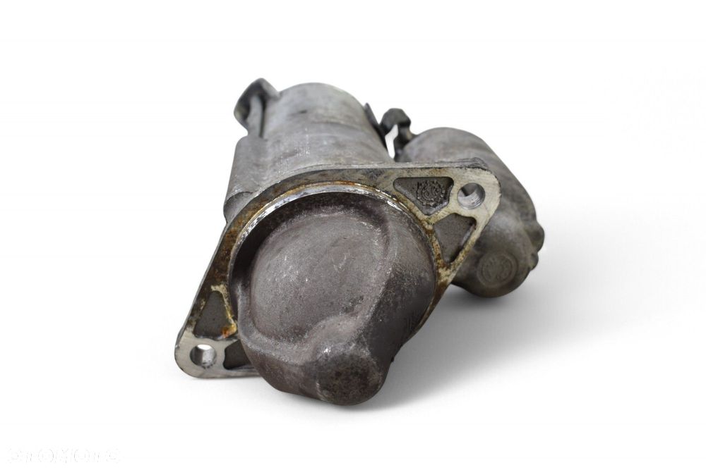 Rozrusznik OPEL ZAFIRA B ASTRA H J VECTRA C SIGNUM 1.6 1.8 16V 55556092 - 2