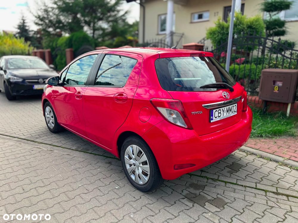 Toyota Yaris 1.33 Luna - 12