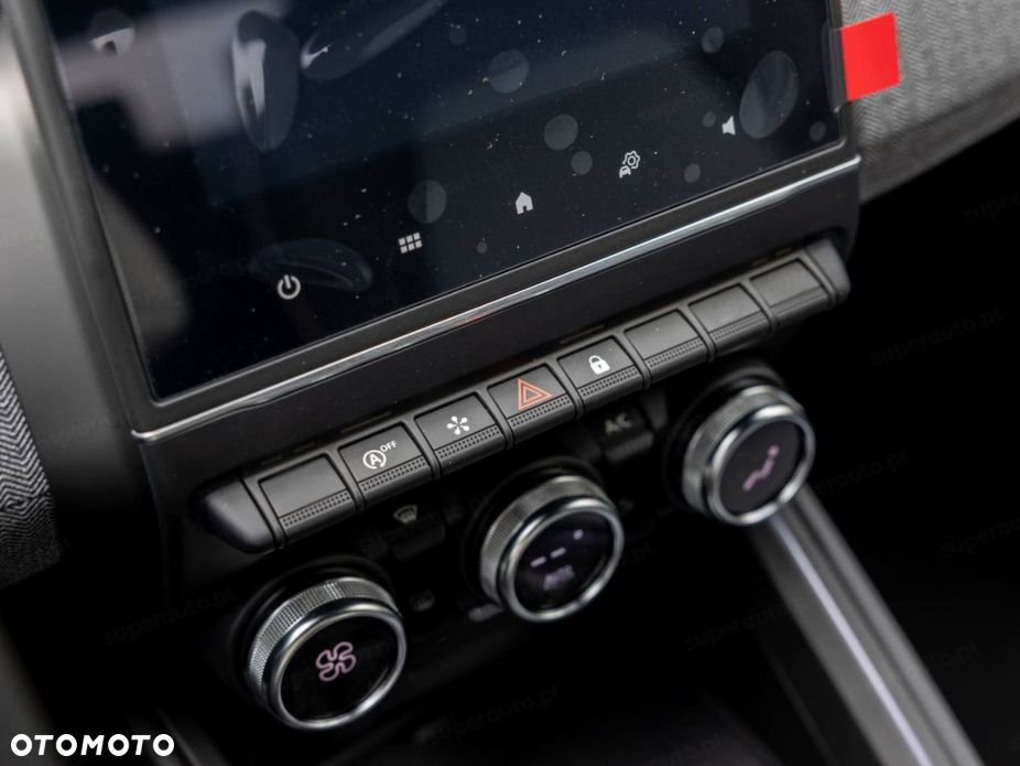 Renault Clio - 8