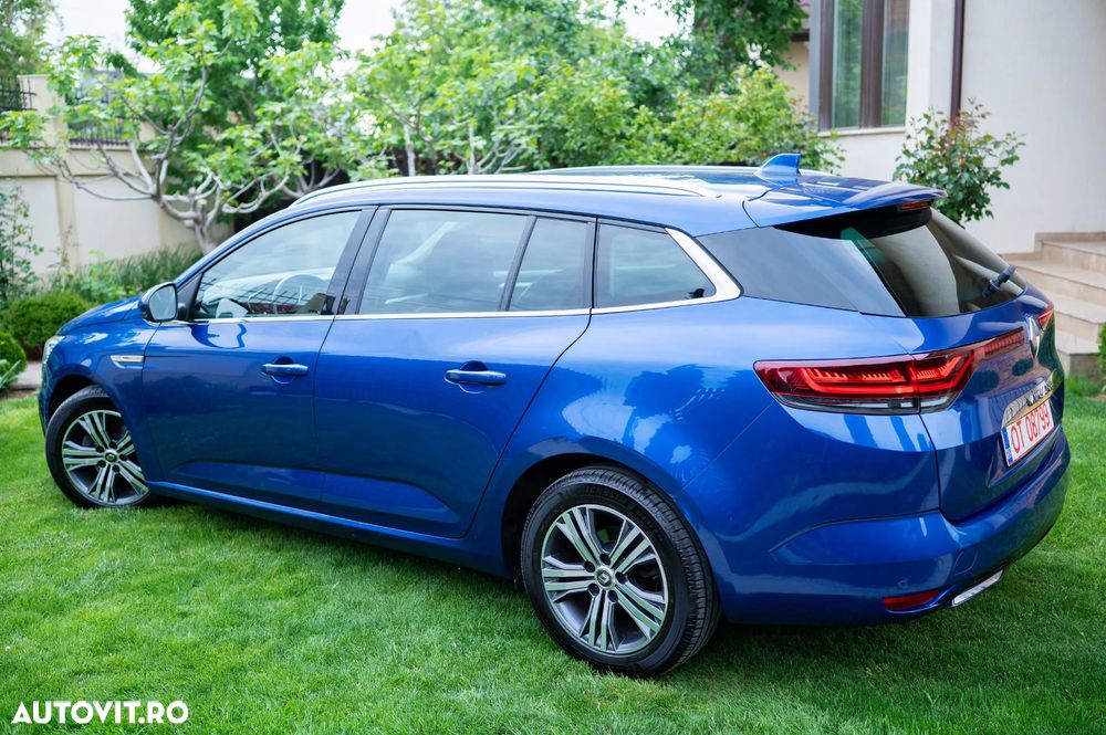 Renault Megane BLUE dCi EDC Intens - 10