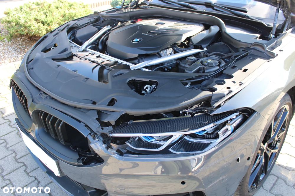 BMW Seria 8 840i xDrive - 13