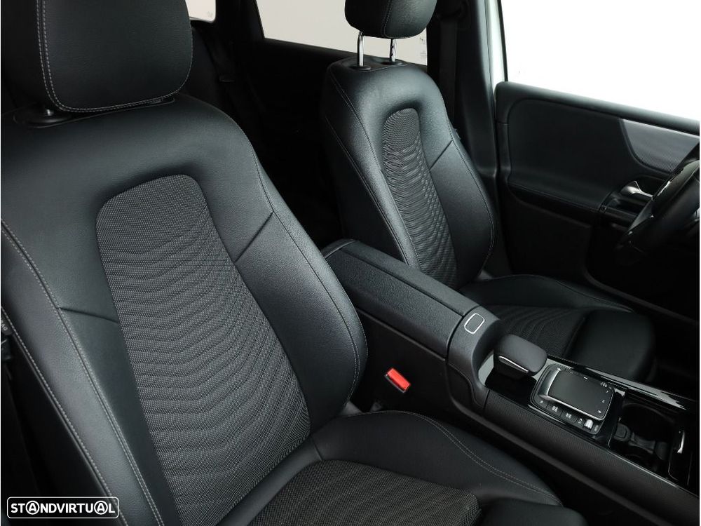 Mercedes-Benz B 180 d Style Plus Aut. - 16
