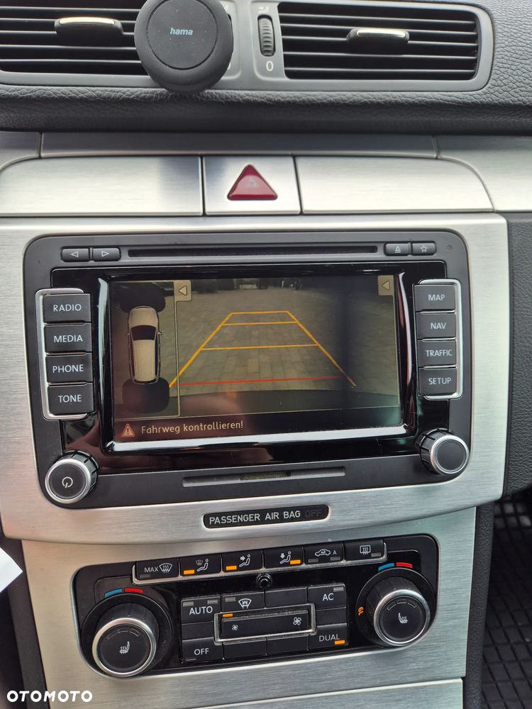 Volkswagen Passat 2.0 TDI 4Motion Highline - 22