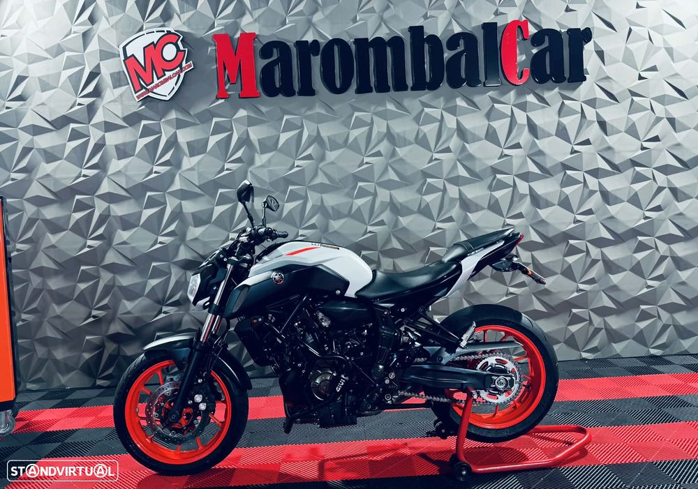 Yamaha MT-07 - 5