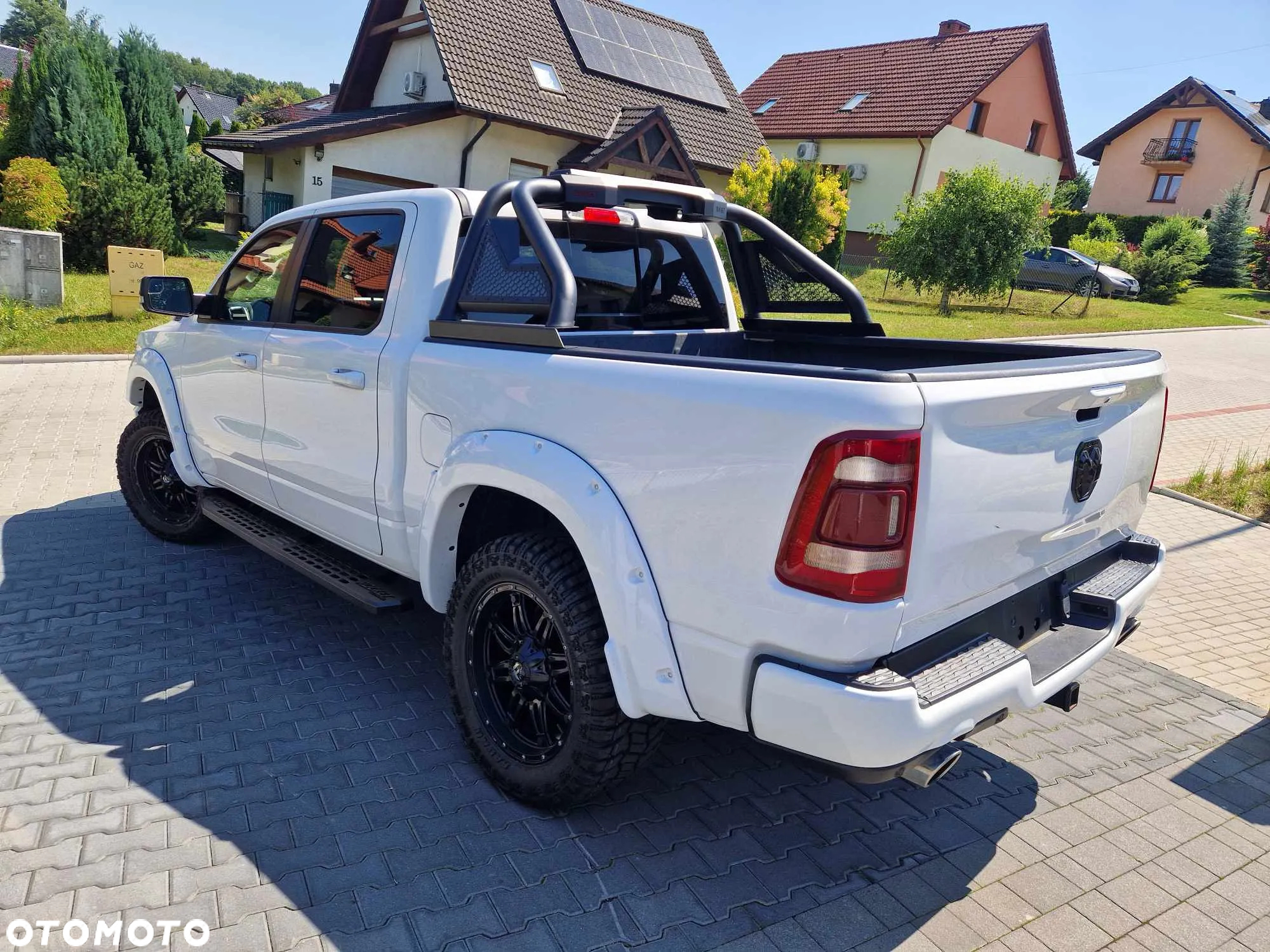 Dodge RAM 1500 5.7 4x4 - 6