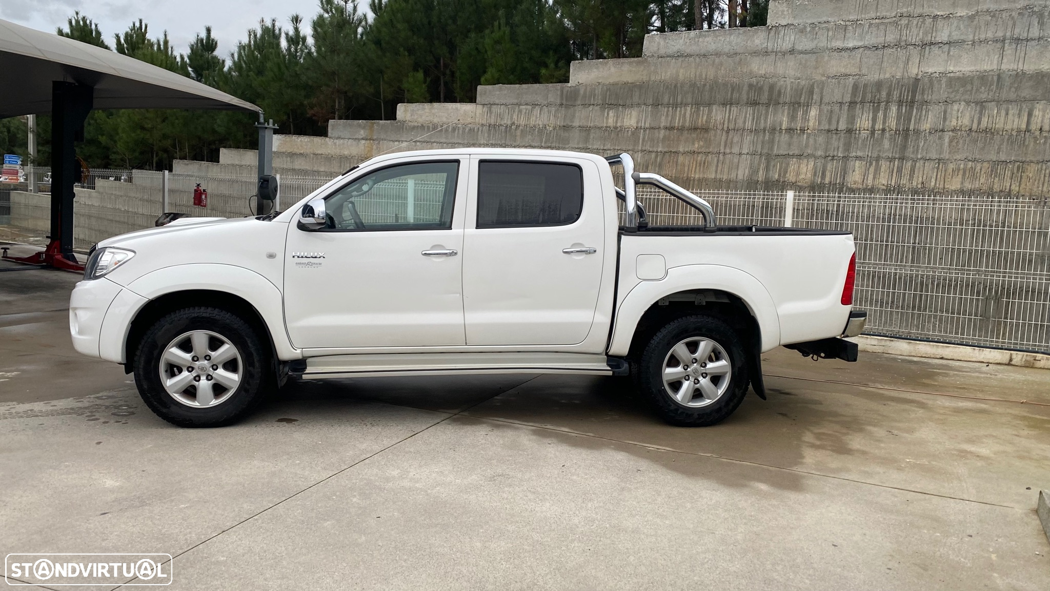 Toyota Hilux 3.0 D-4D 4WD CD Tracker - 13