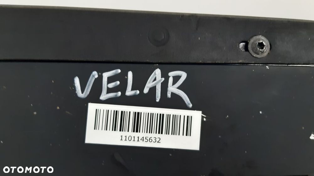 RANGE ROVER VELAR STOPIEŃ PRÓG - 8