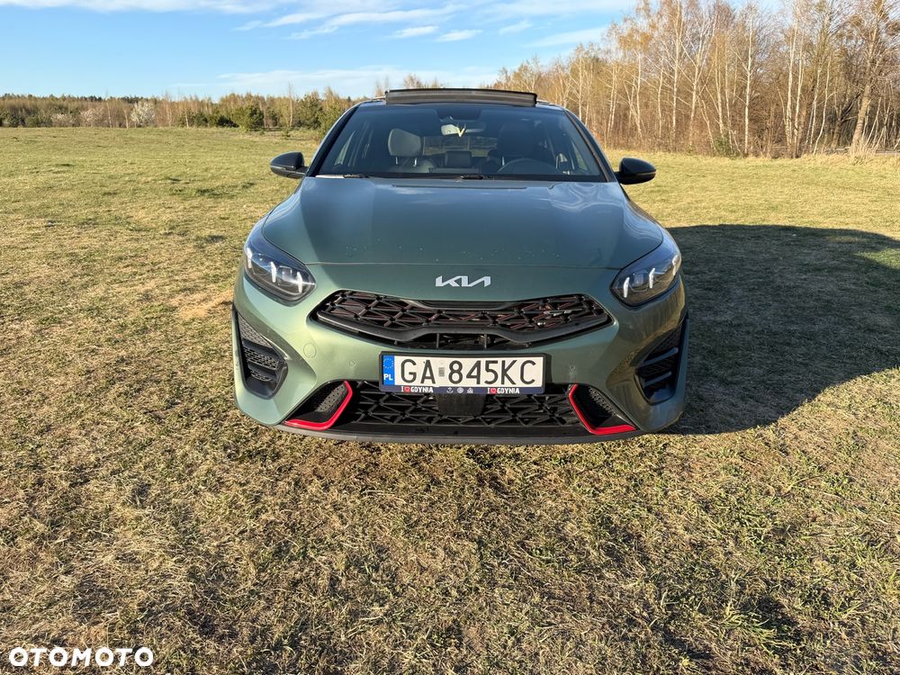 Kia ProCeed - 25