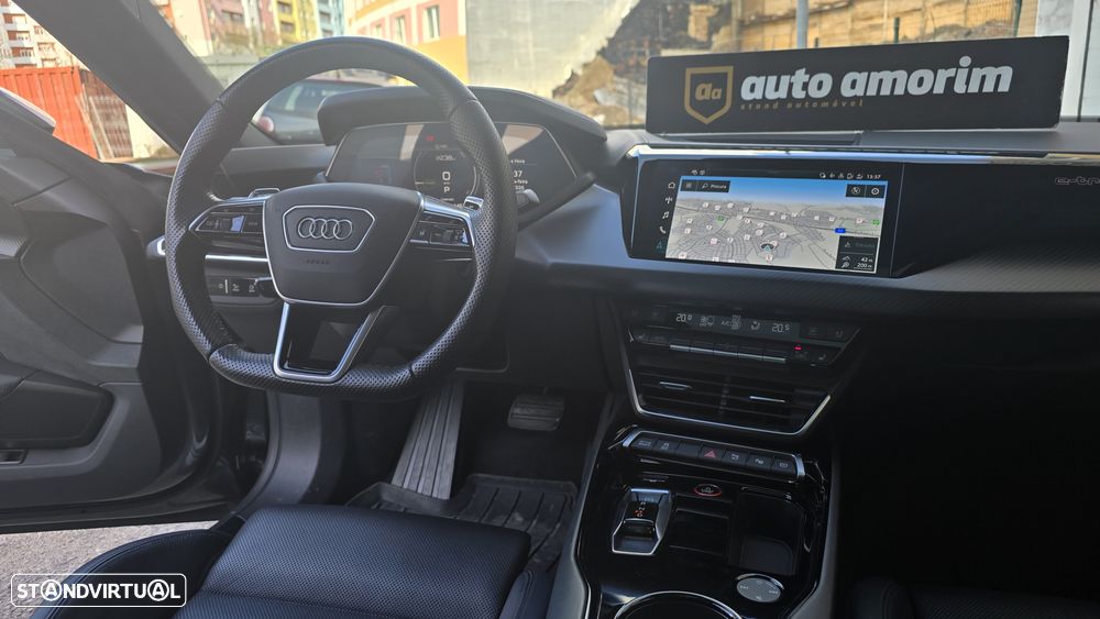 Audi e-tron GT quattro - 24