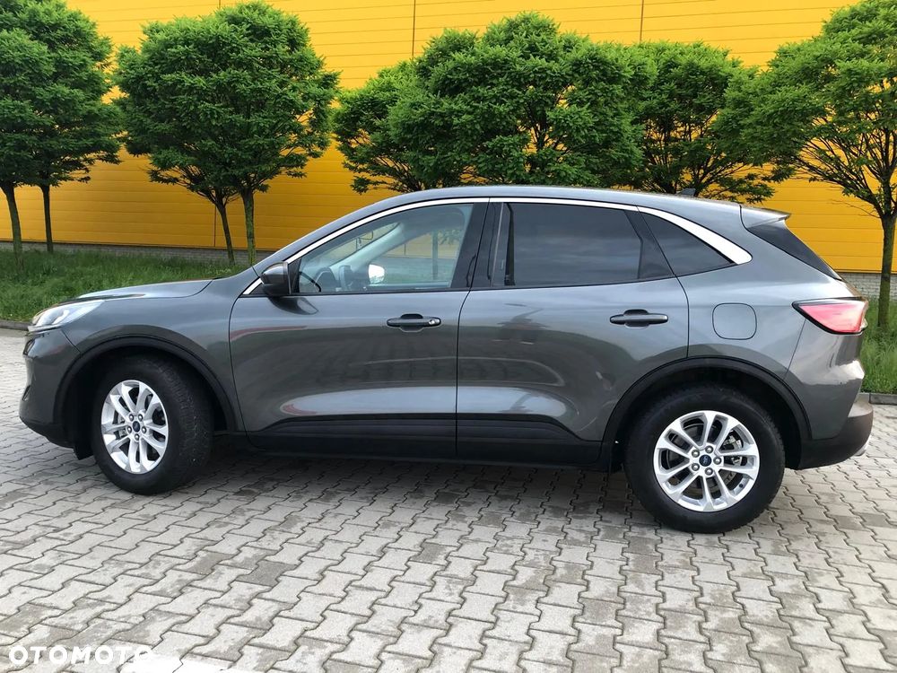 Ford Kuga - 2