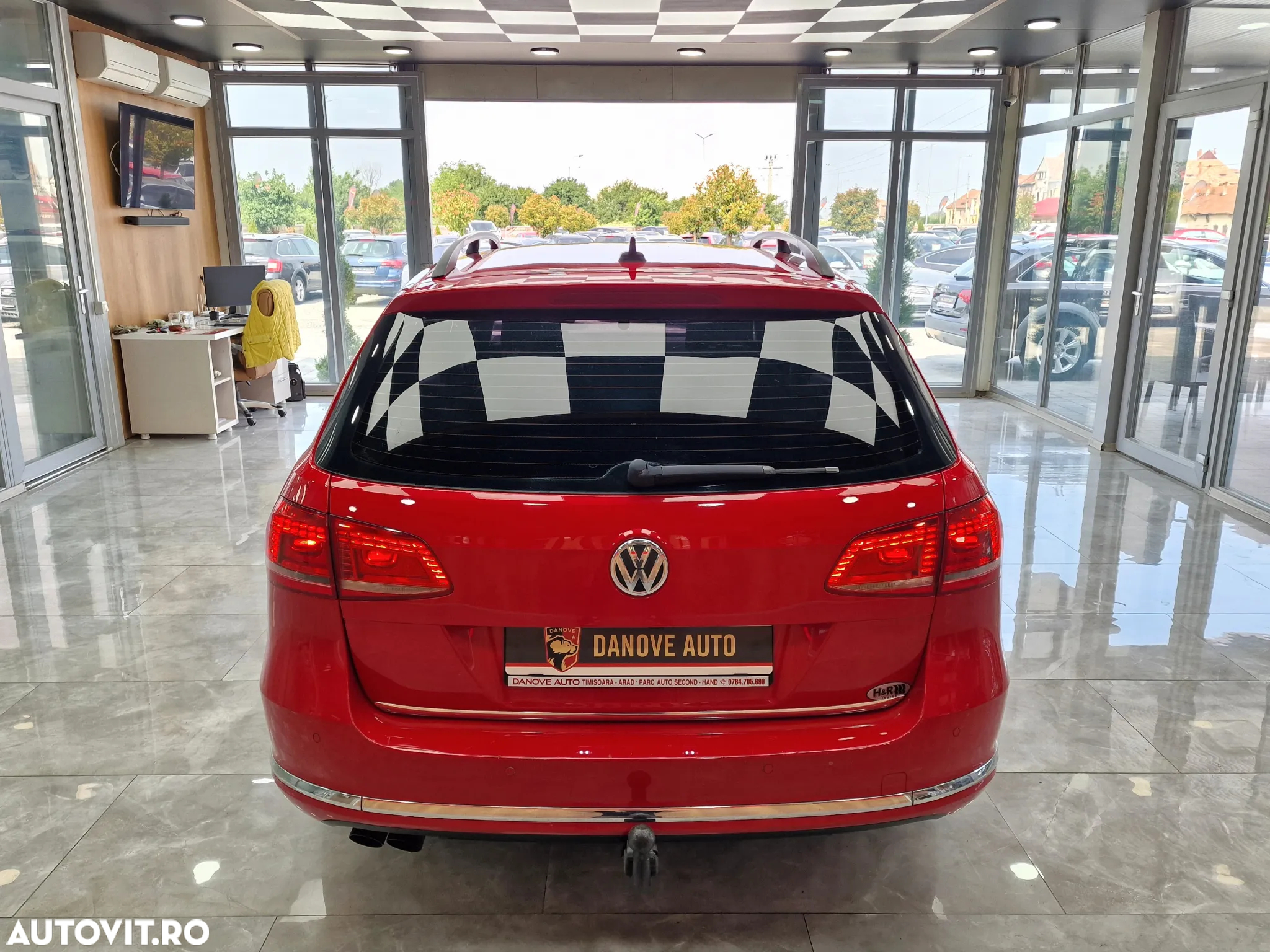 Volkswagen Passat - 10