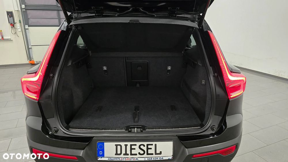Volvo XC 40 D4 AWD Inscription - 9