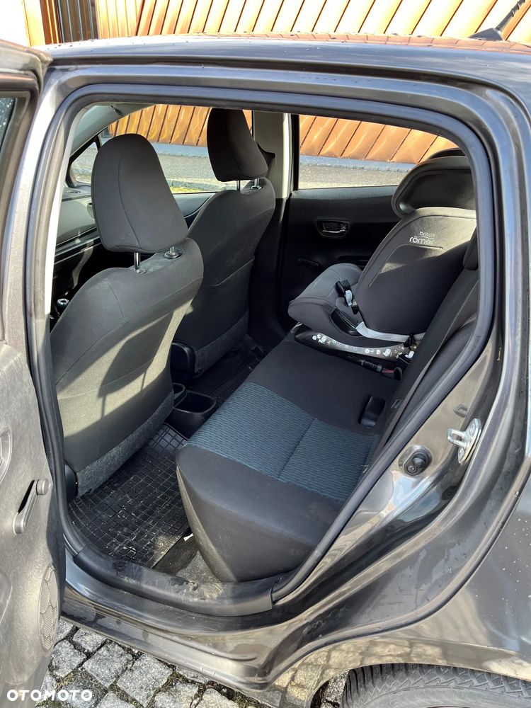 Toyota Yaris 1.33 Active - 12