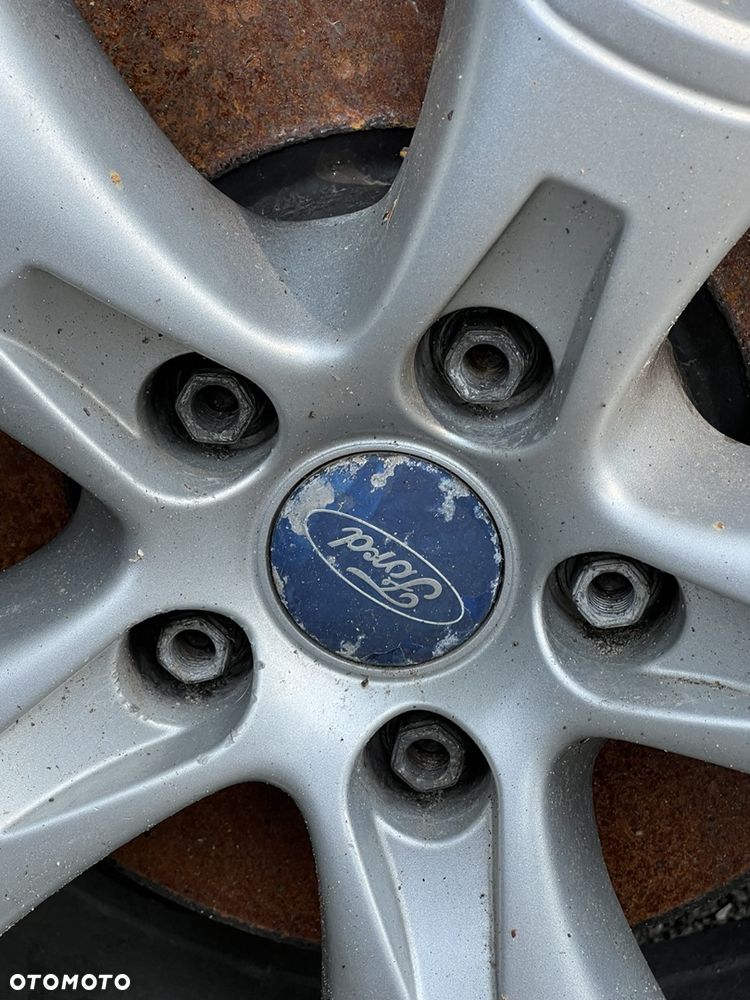 Ford Kuga 2.0 TDCi Titanium FWD - 9