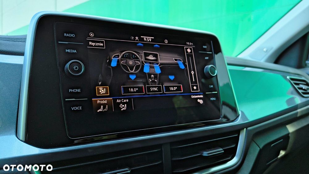 Volkswagen T-Roc - 21