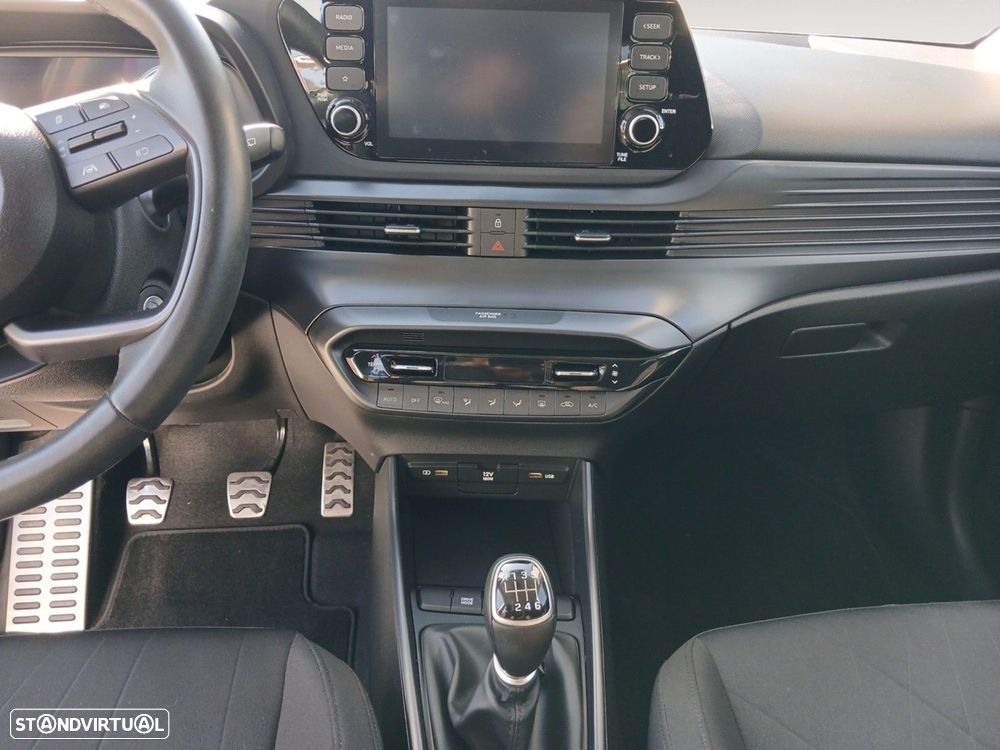Hyundai Bayon 1.0 T-GDI Premium - 11