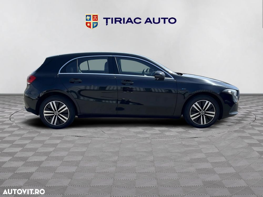 Mercedes-Benz A 250 e 8G-DCT Progressive - 7