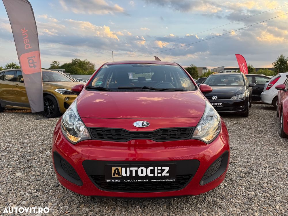 Kia Rio - 3