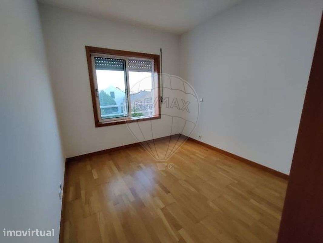 Apartamento T1 para arrendamento - Grande imagem: 4/13