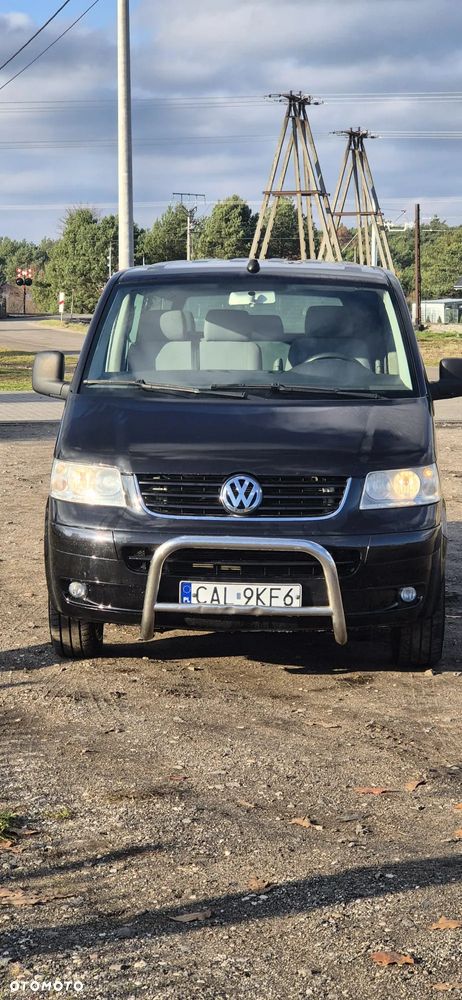 Volkswagen Caravelle - 9