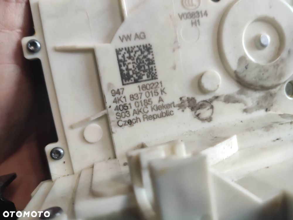 WG Zamek Lewy Przód Lewy Tył Dociągi AUDI RS6 RSQ8 E-TRON 4K0839015R 4K1837015K - 8