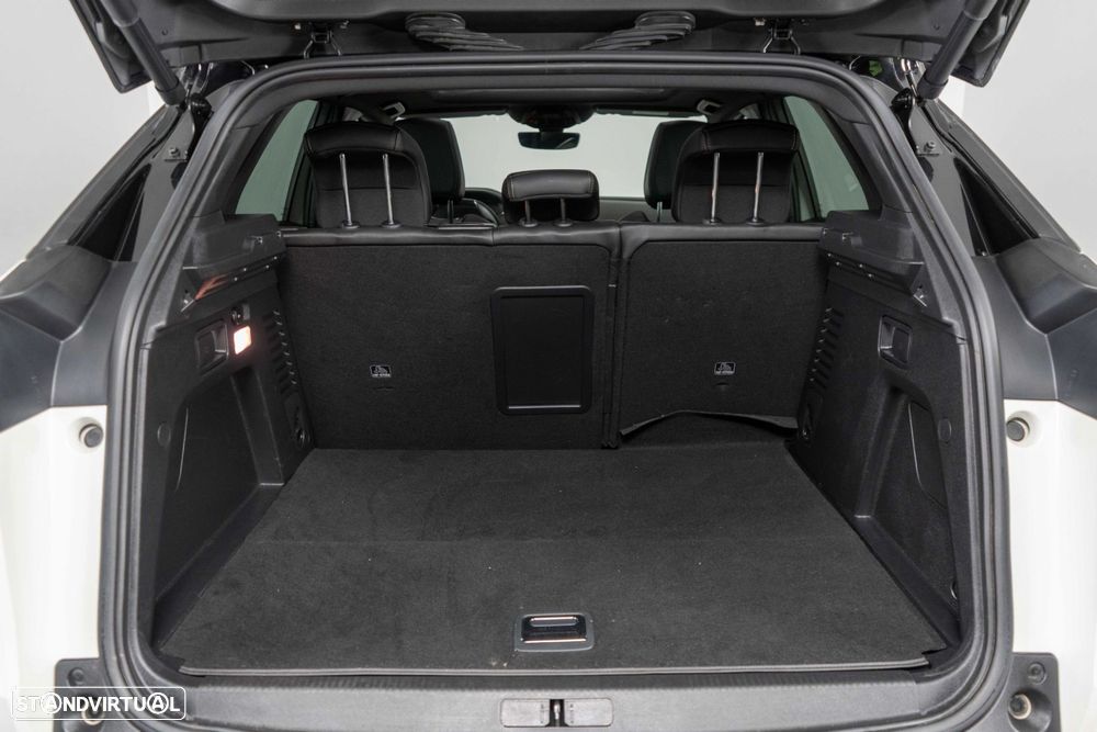Peugeot 3008 1.6 Hybrid GT Pack e-EAT8 - 13