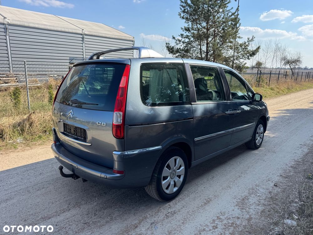 Citroën C8 2.0 16V Confort - 11