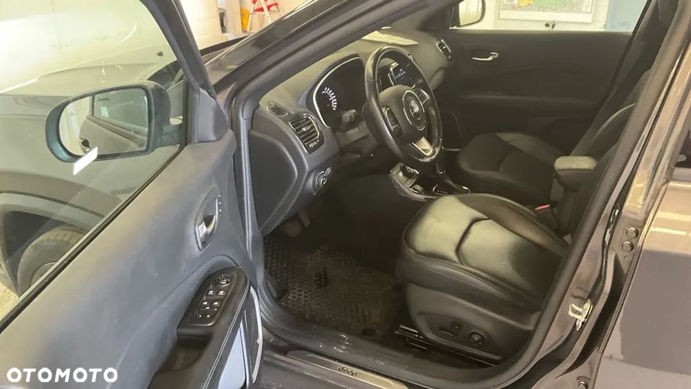 Jeep Compass 1.3 T4 PHEV 4xe Longitude S&S - 5