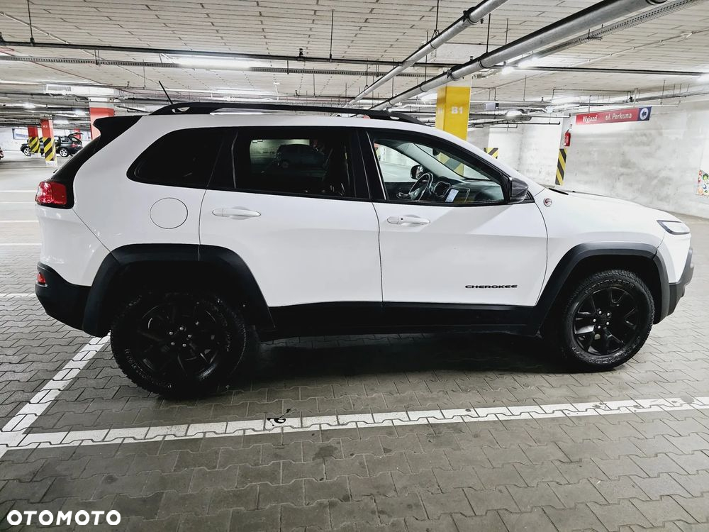 Jeep Cherokee 3.2 V6 Active Drive Lock Trailhawk - 3