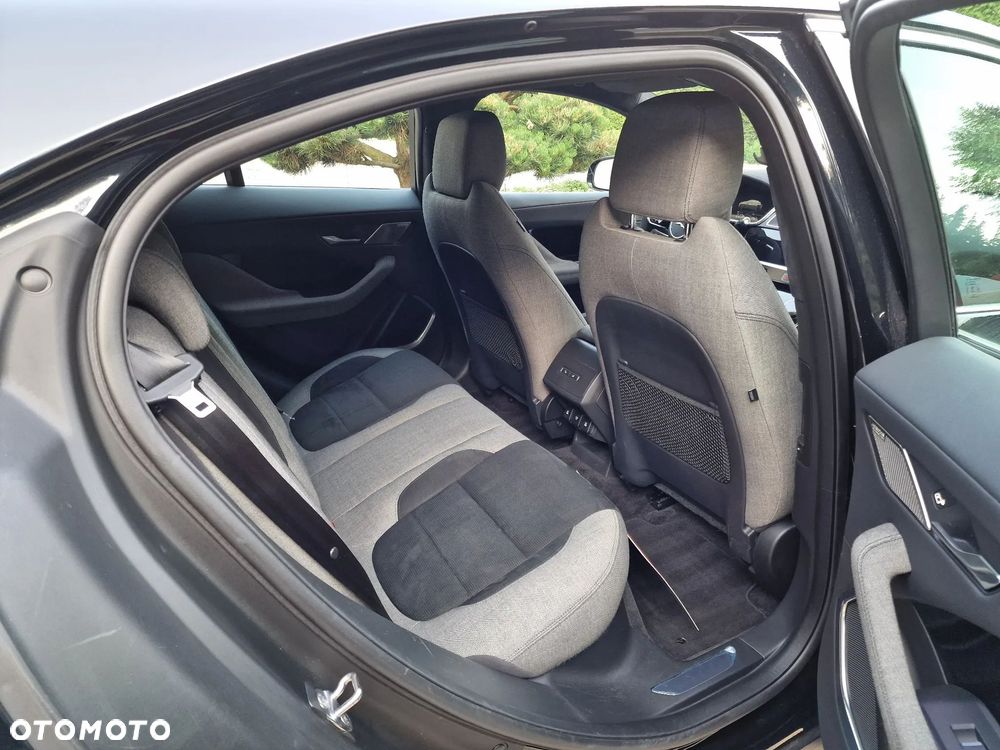 Jaguar I-Pace EV400 AWD HSE - 10